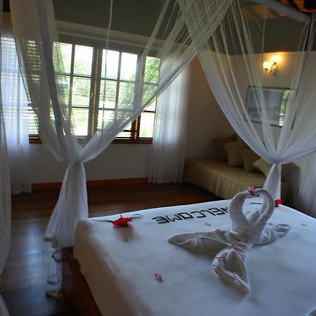 Heliconia Grove Villa Anse Volbert Village  Luaran gambar