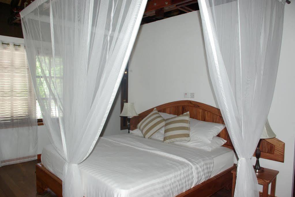 Heliconia Grove Villa Anse Volbert Village  Luaran gambar