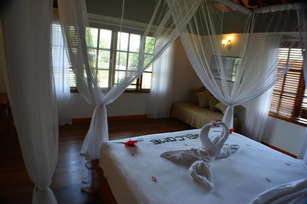 Heliconia Grove Villa Anse Volbert Village  Luaran gambar